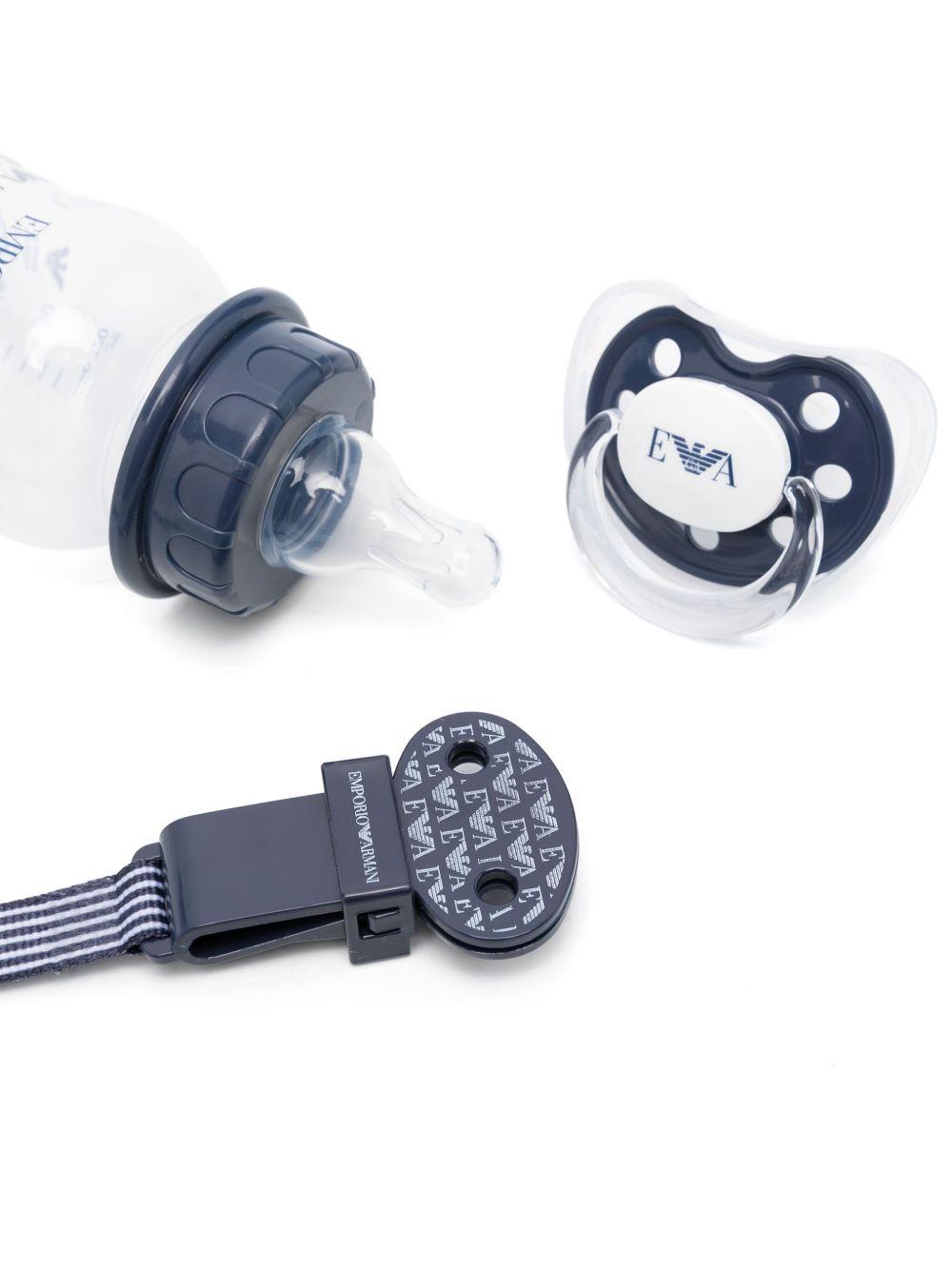 Set biberon e ciuccio per neonati Emporio Armani Kids blu con stampa 407139 CC919 00535 EMPORIO ARMANI KIDS 
