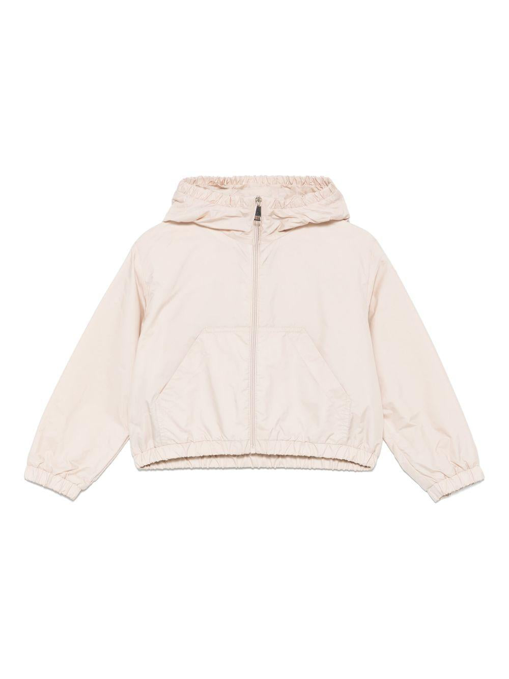 Giubbino per bambina Moncler Enfant beige con due tasche superiori a marsupio K19541A0008053A5E 21G MONCLER ENFANT 