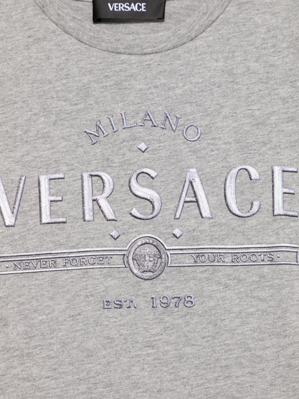 Maglietta con logo Versace per bambino Versace Kids grigio con girocollo - Rubino Kids