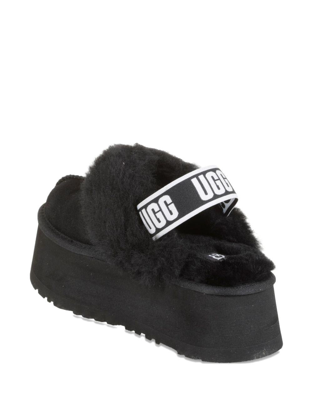 Mules per bambina UGG Kids Funkette nero con plateau - Rubino Kids