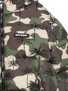 Piumino per bambino Palm Angels Kids verde con stampa camouflage - Rubino Kids