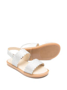 Sandali per bambina BabyWalker argento con orlo a smerlo - Rubino Kids