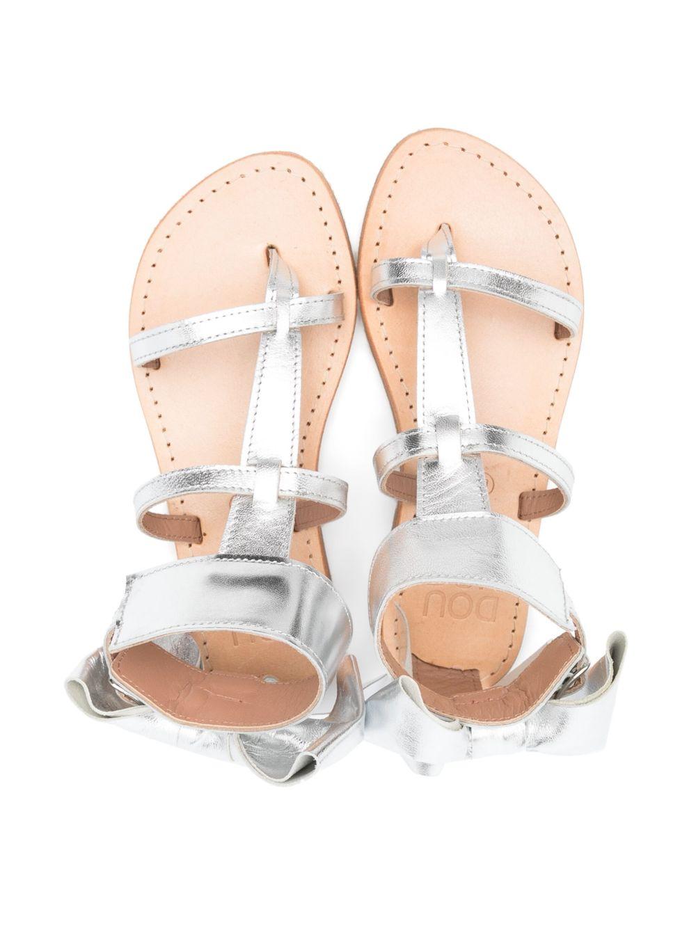 Sandali per bambina Douuod Kids argento con cinturino a T - Rubino Kids
