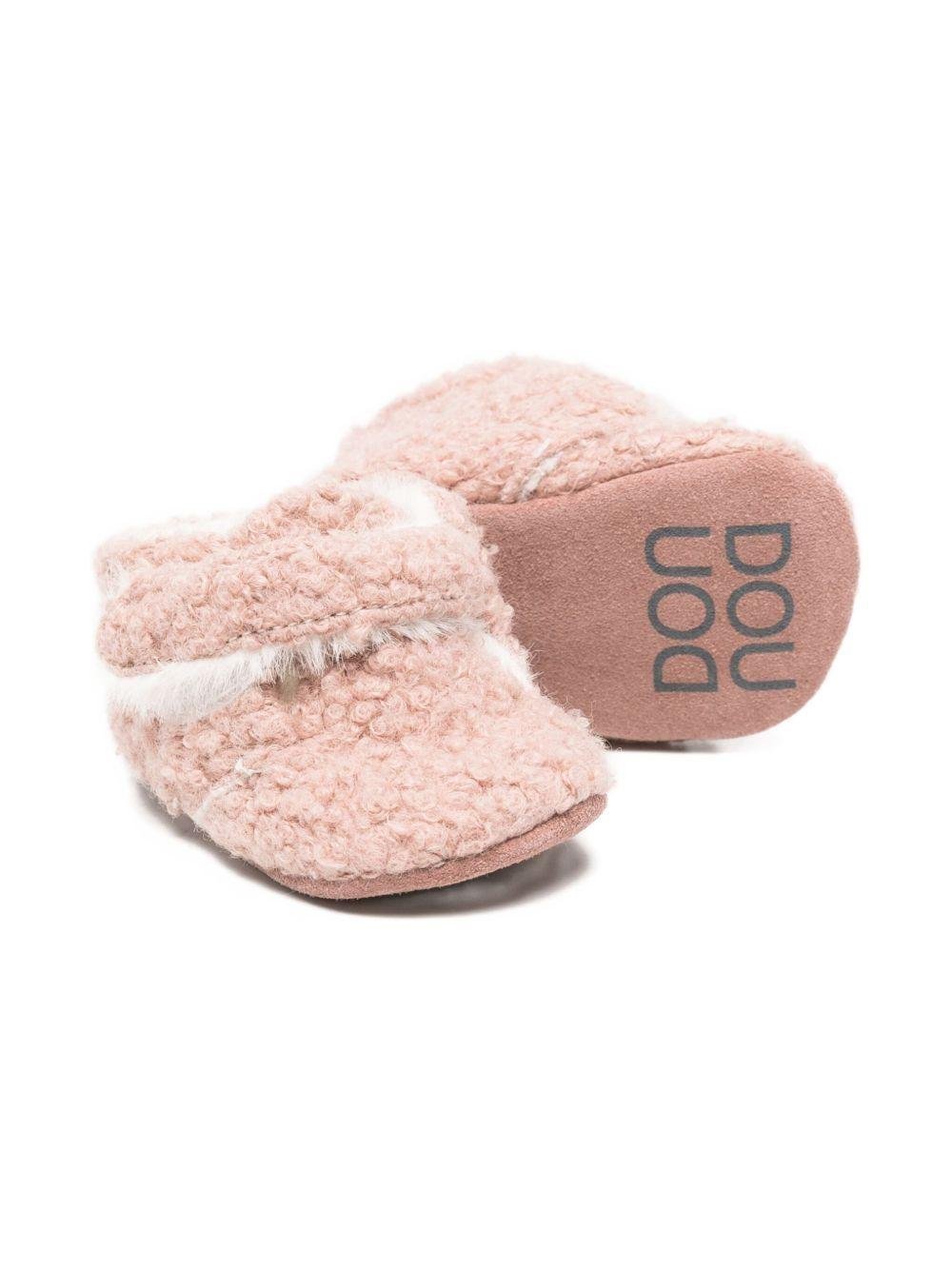Scarpe primi passi per neonata Douuod Kids rosa con tessuto testurizzato - Rubino Kids