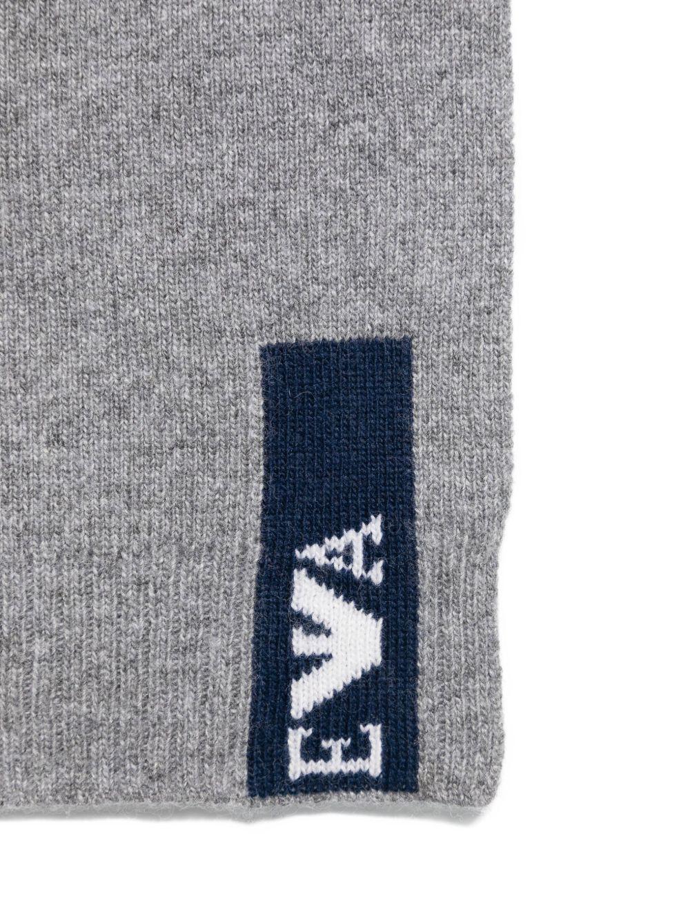 Set berretto e sciarpa per bambino Emporio Armani Kids grigio con dettaglio logo - Rubino Kids