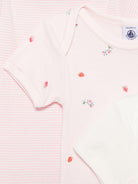 Set di tre tutine per neonata Petit Bateau rosa con fantasie diverse - Rubino Kids