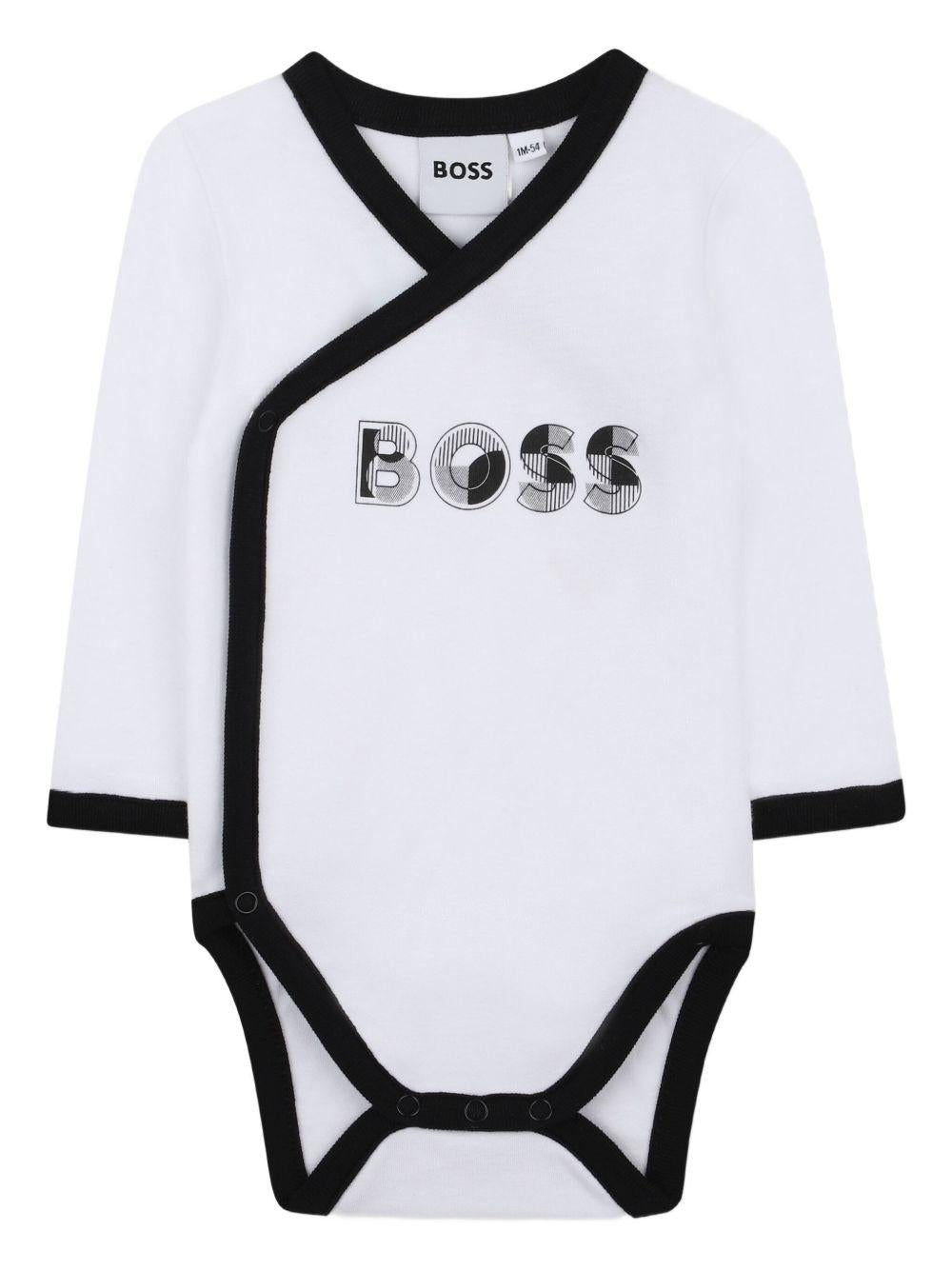 Set quattro pezzi tutine e cappelli BOSS Kids bianco con dettaglio con logo metallico - Rubino Kids