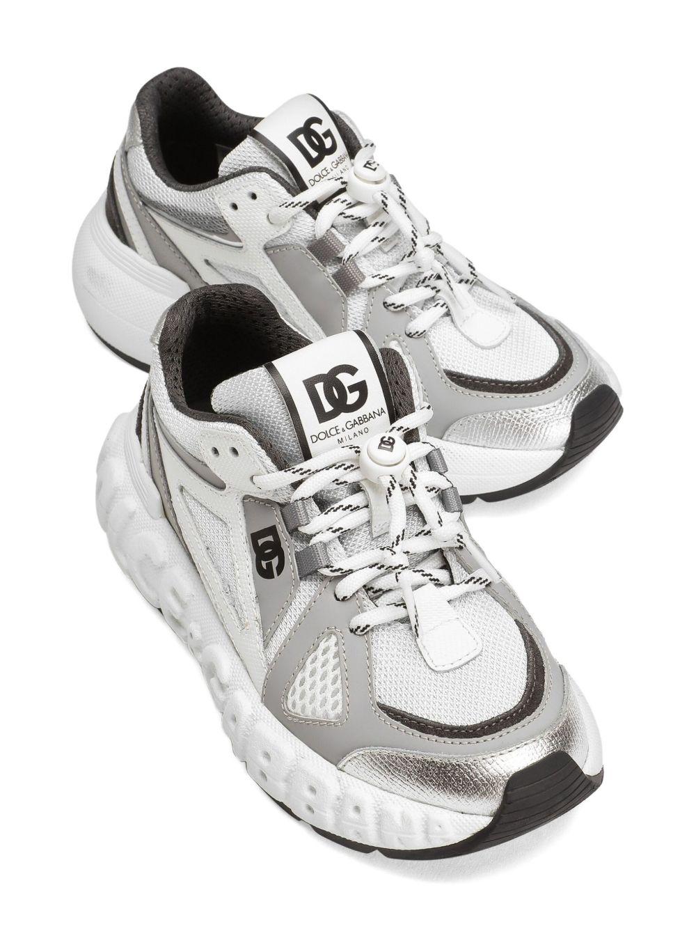 Sneakers per bambino Dolce & Gabbana Kids grigio con dettaglio con logo - Rubino Kids