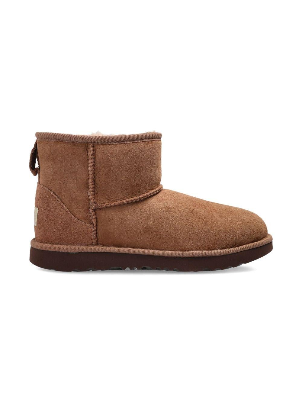 Stivaletti Classic Mini II per bambini UGG Kids beige alti - Rubino Kids