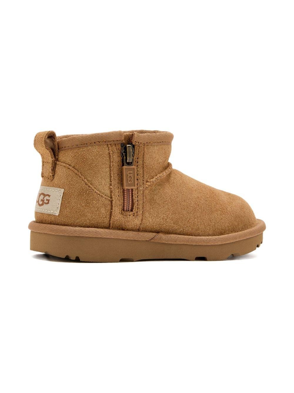 Stivali per bambini UGG Kids Classic ultra mini marrone in pelle scamosciata glitterate - Rubino Kids
