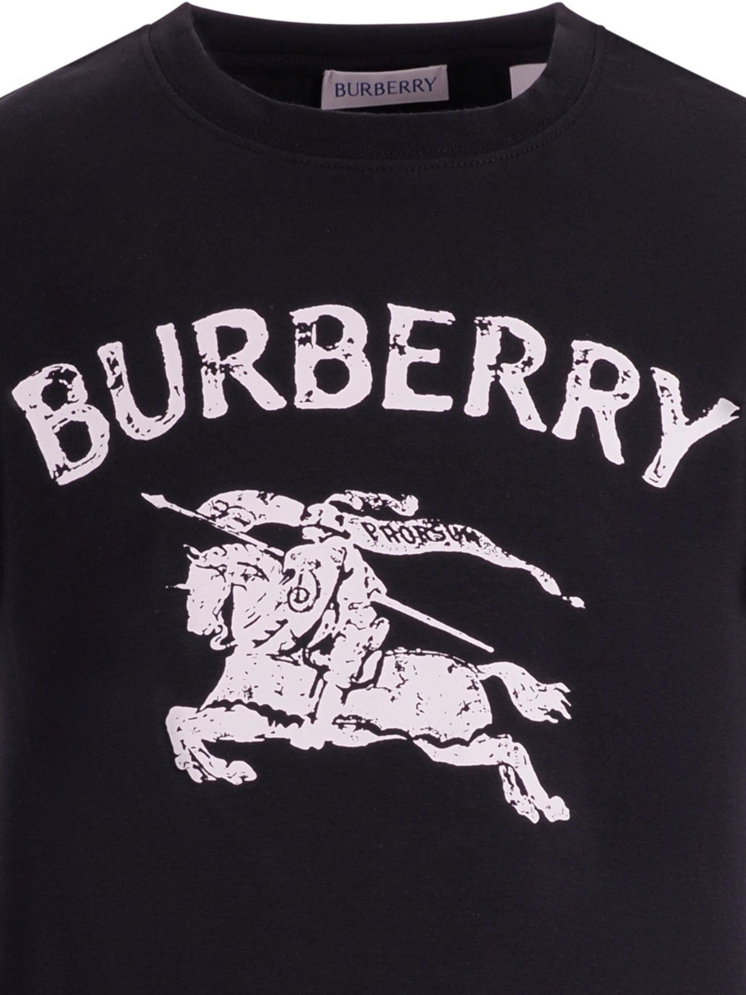 T-shirt per bambino Burberry Kids nera con logo equestrian knight sul davanti - Rubino Kids