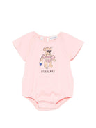 Tutina per neonata Burberry Kids rosa con stampa orsetto in costume sul davanti - Rubino Kids
