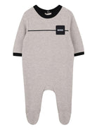 Tutina per neonato Boss kidswear con cappellino e applicazione logo - Rubino Kids